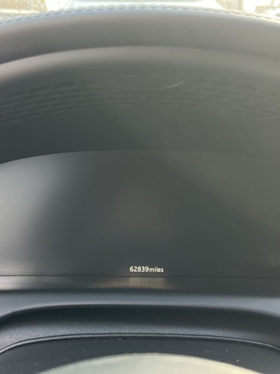 2016 Jaguar XJ Image 40