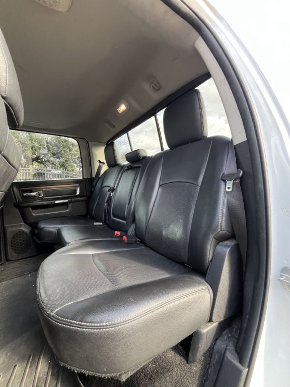 2016 RAM 1500 Image 9