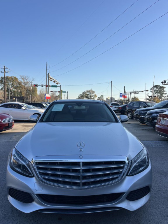 2015 Mercedes-Benz C-Class Image 21