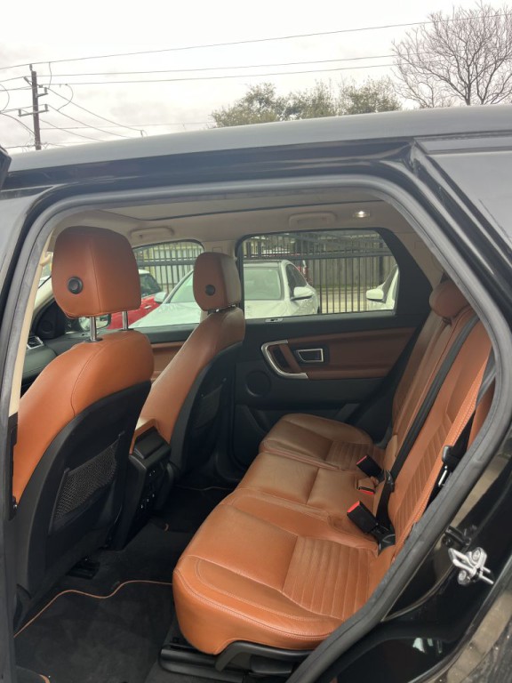 2016 Land Rover Discovery Sport Image 10