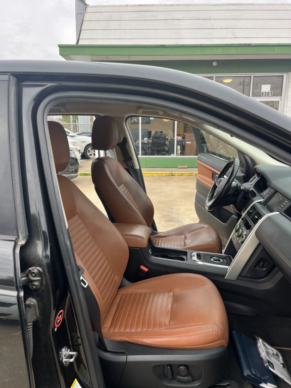 2016 Land Rover Discovery Sport Image 25