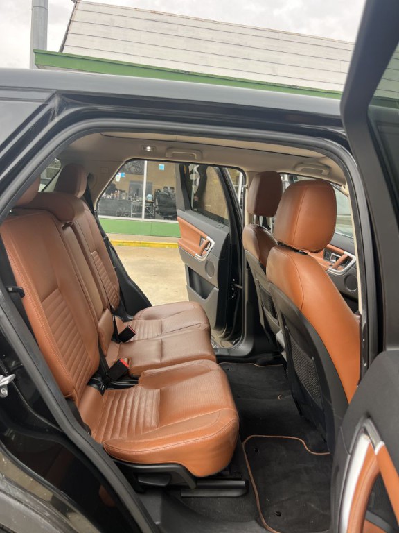 2016 Land Rover Discovery Sport Image 26