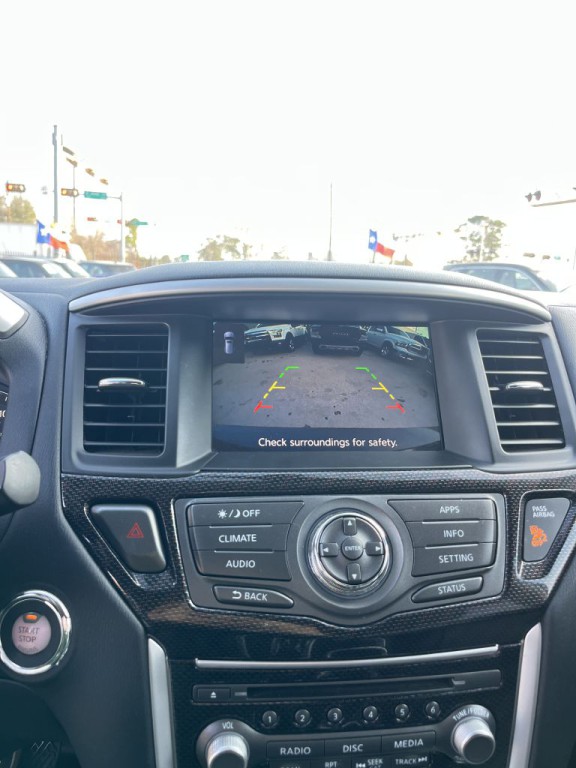 2020 Nissan Pathfinder Image 39