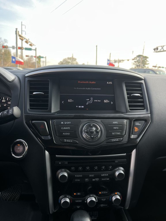 2020 Nissan Pathfinder Image 41