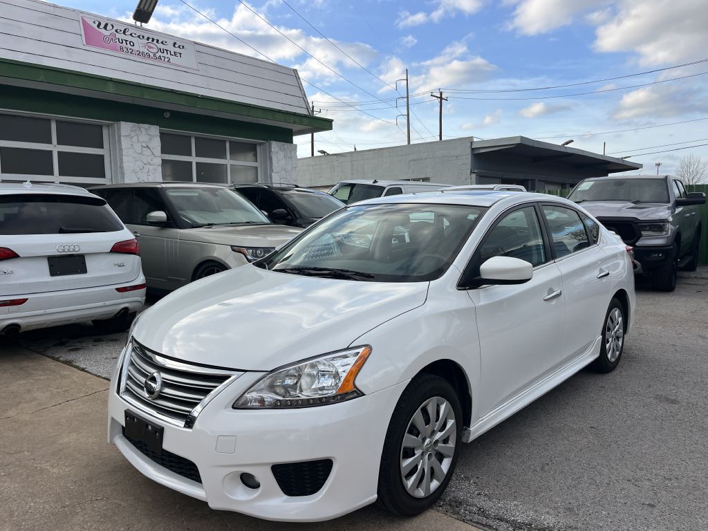 2014 Nissan Sentra Image 1