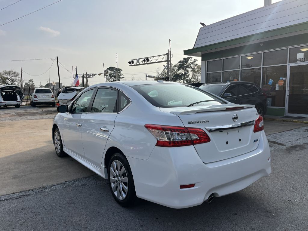 2014 Nissan Sentra Image 25