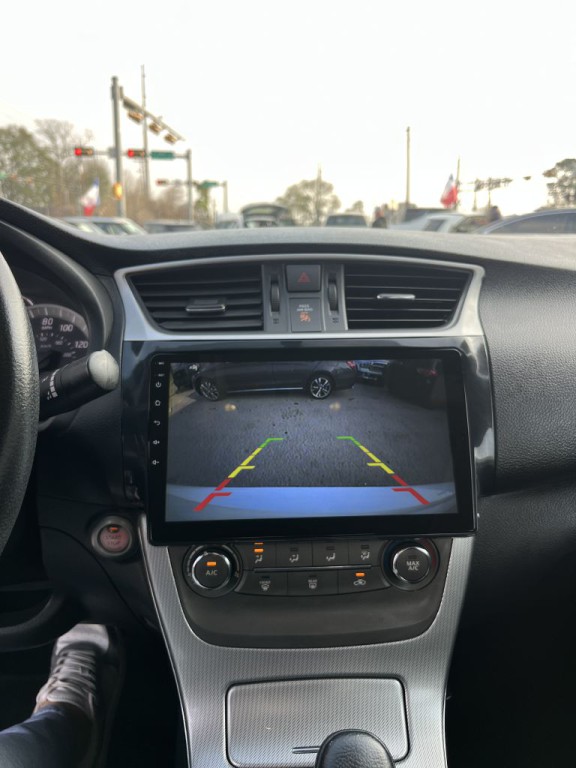 2014 Nissan Sentra Image 39