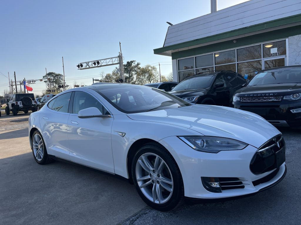 2013 Tesla Model S Image 20
