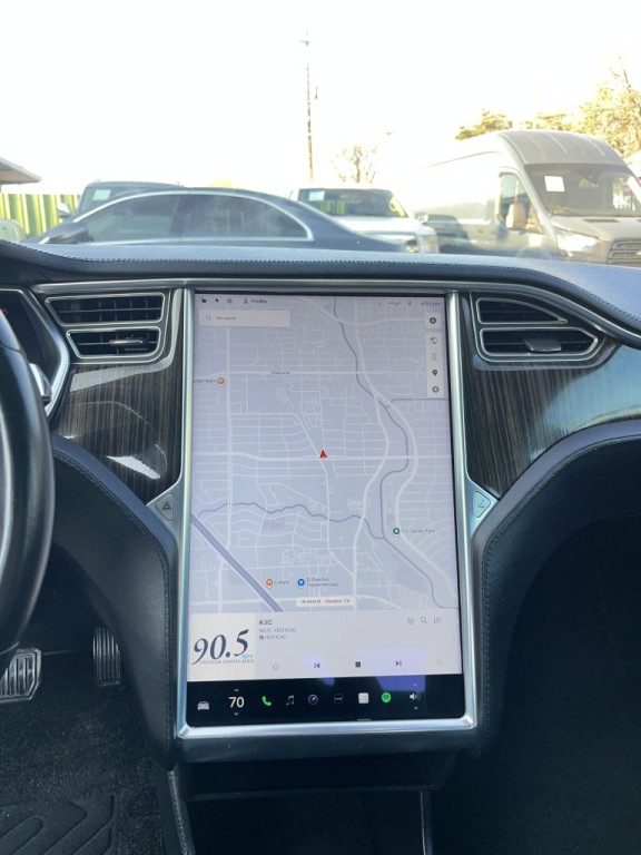 2013 Tesla Model S Image 34