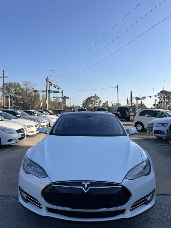 2013 Tesla Model S Image 42