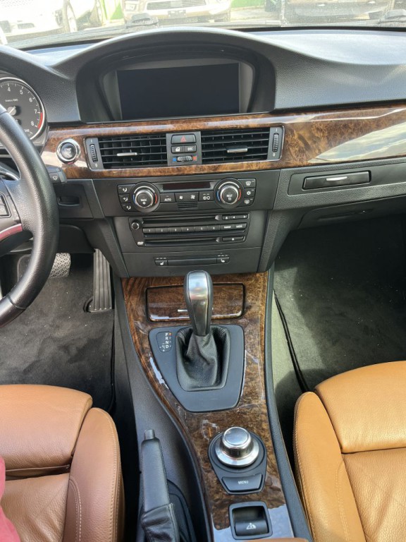 2008 BMW 3 Series Image 9