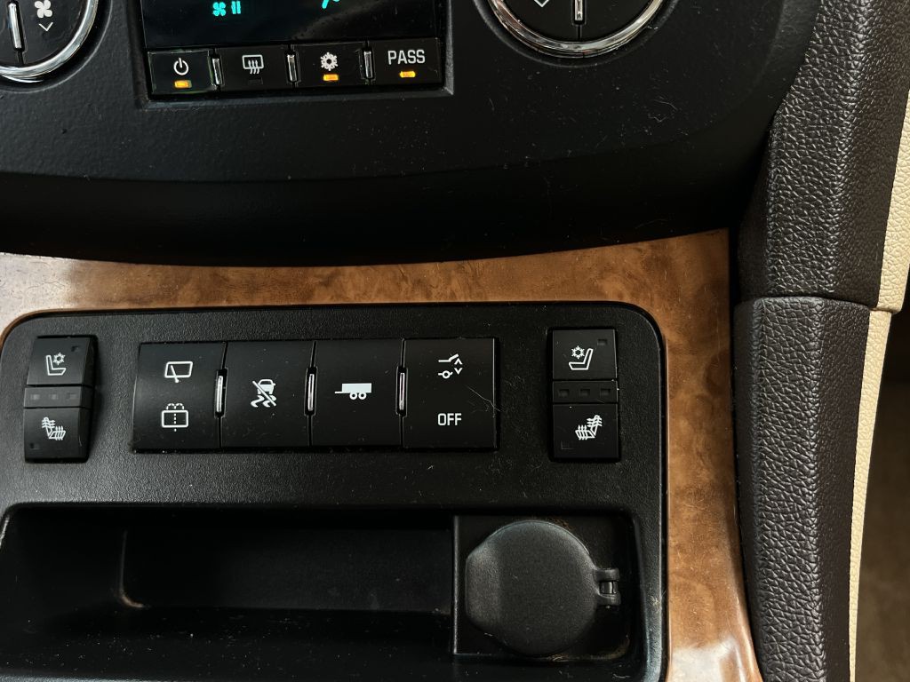 2010 Buick Enclave Image 30