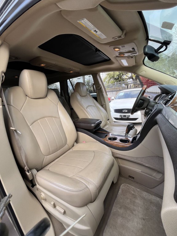 2010 Buick Enclave Image 38