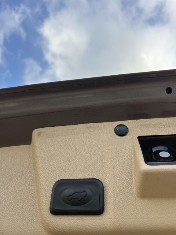 2010 Buick Enclave Image 39