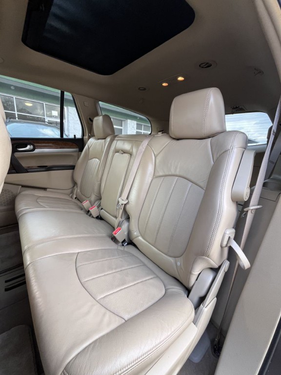2010 Buick Enclave Image 45