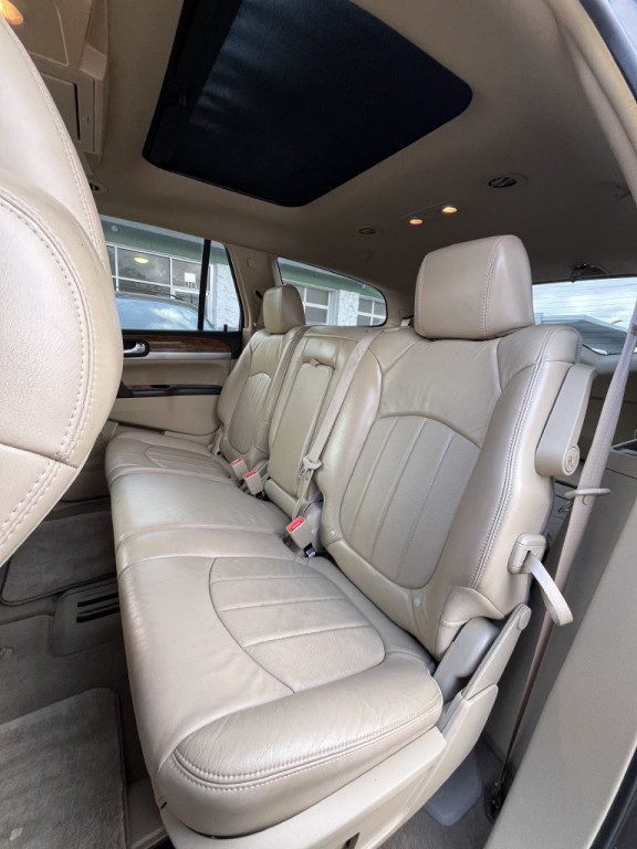 2010 Buick Enclave Image 46