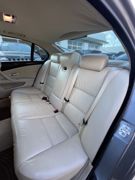 2008 BMW 5 Series Image 16