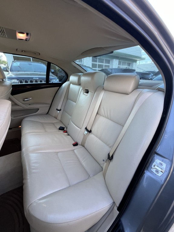 2008 BMW 5 Series Image 17
