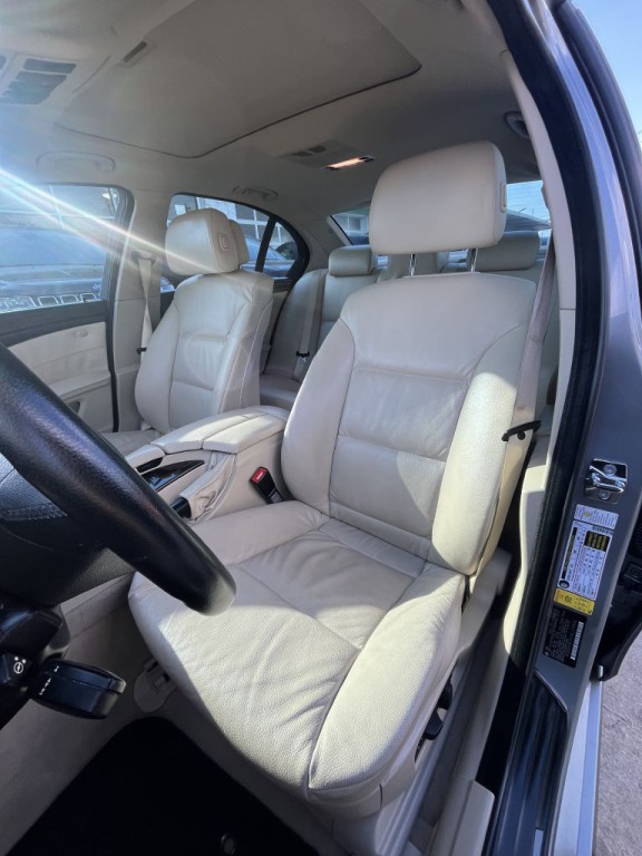 2008 BMW 5 Series Image 38