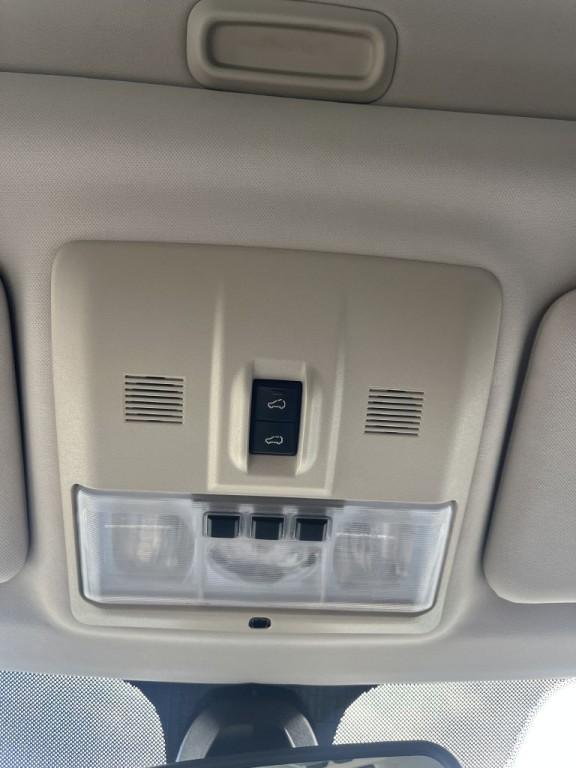 2012 Land Rover Range Rover Sport Image 23