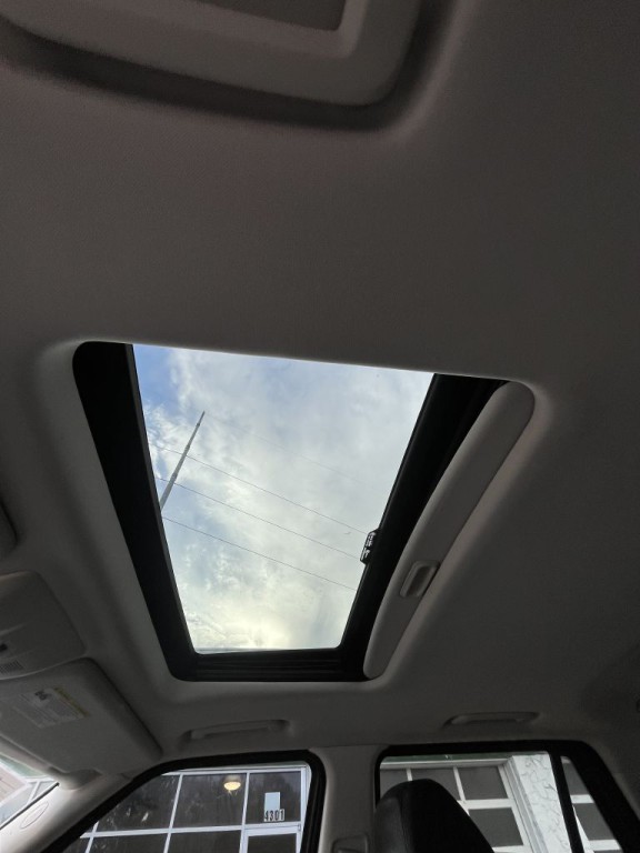 2012 Land Rover Range Rover Sport Image 26