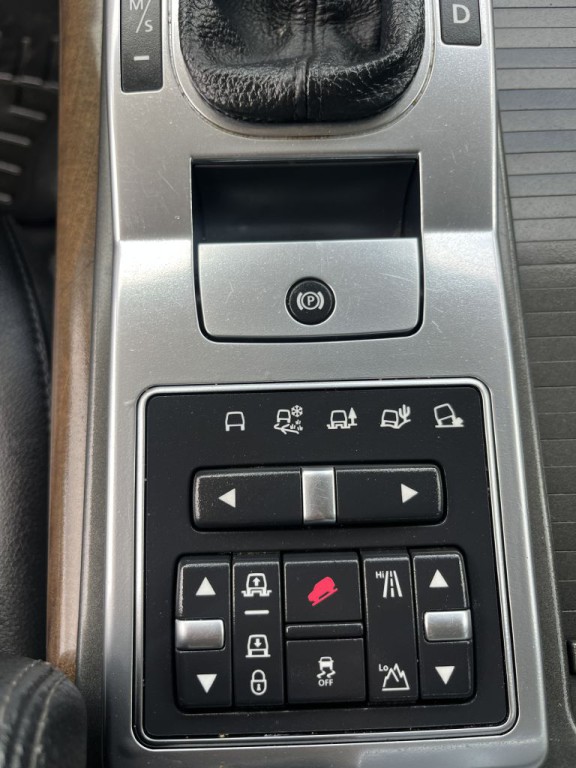 2012 Land Rover Range Rover Sport Image 40