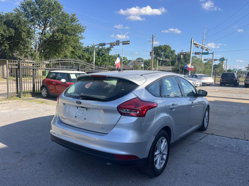 2017 Ford Focus Image 28