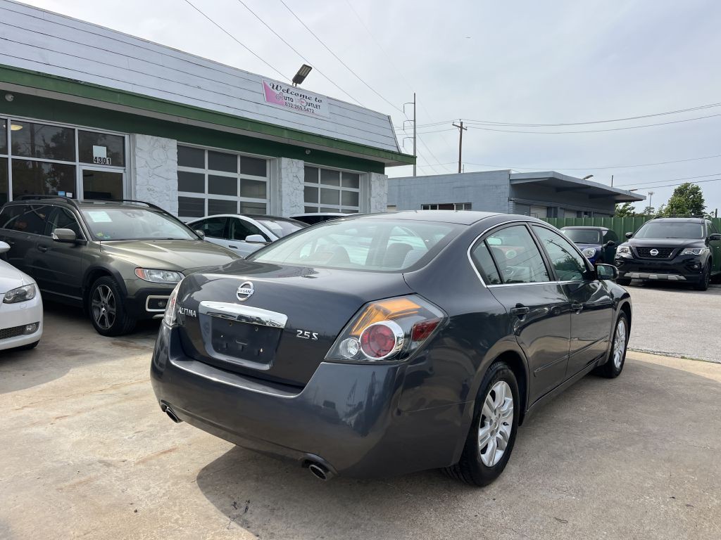 2012 Nissan Altima Image 7