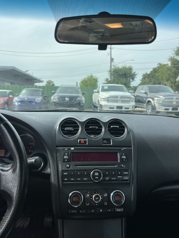 2012 Nissan Altima Image 24