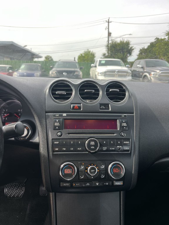 2012 Nissan Altima Image 26