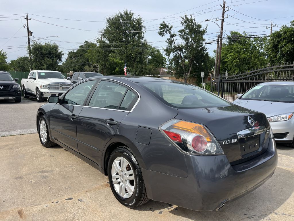 2012 Nissan Altima Image 37