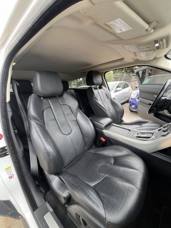 2015 Land Rover Range Rover Evoque Image 8