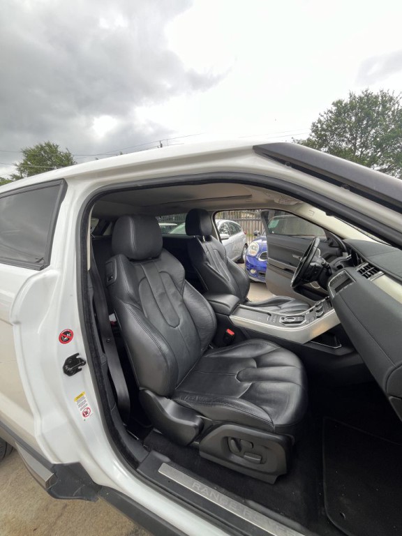 2015 Land Rover Range Rover Evoque Image 28