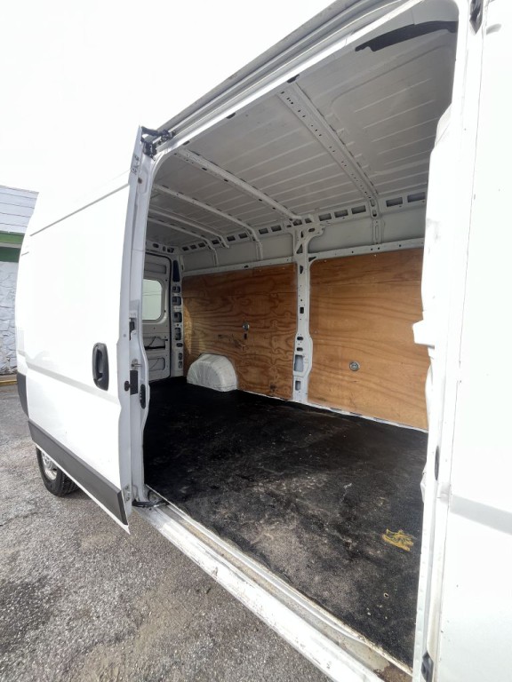 2017 RAM Promaster Image 20