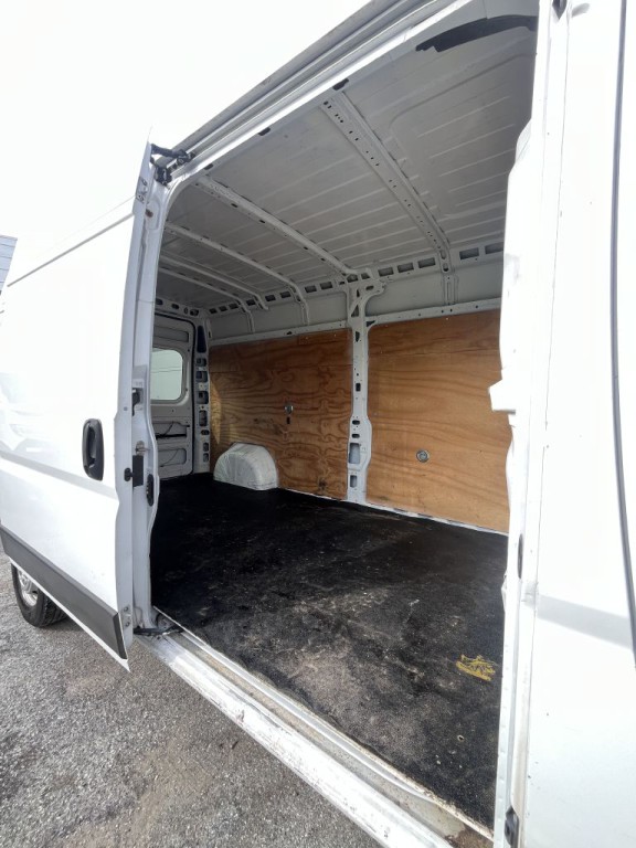 2017 RAM Promaster Image 21