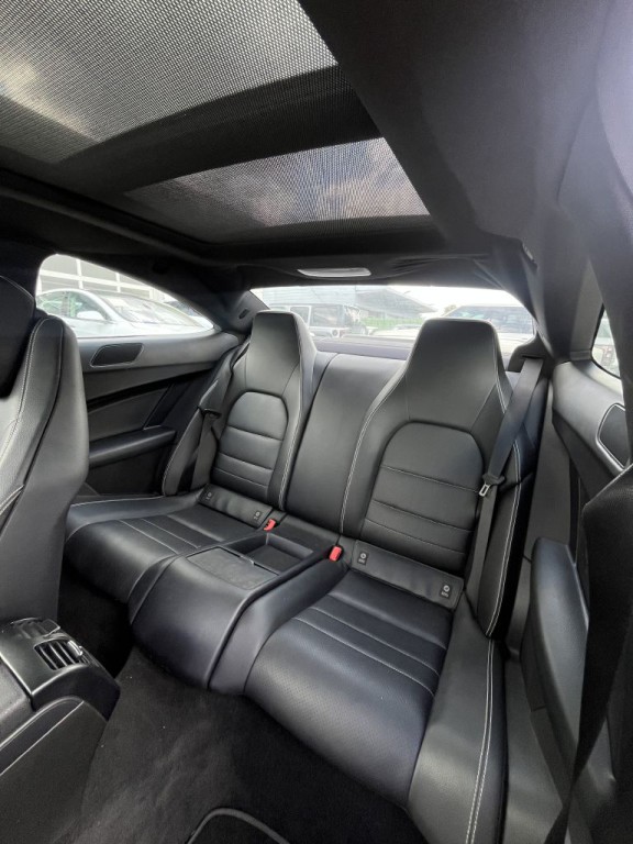 2013 Mercedes-Benz C-Class Image 16