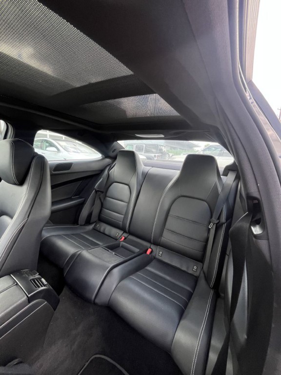 2013 Mercedes-Benz C-Class Image 17