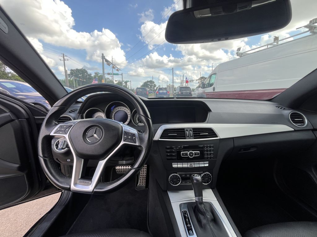 2013 Mercedes-Benz C-Class Image 60