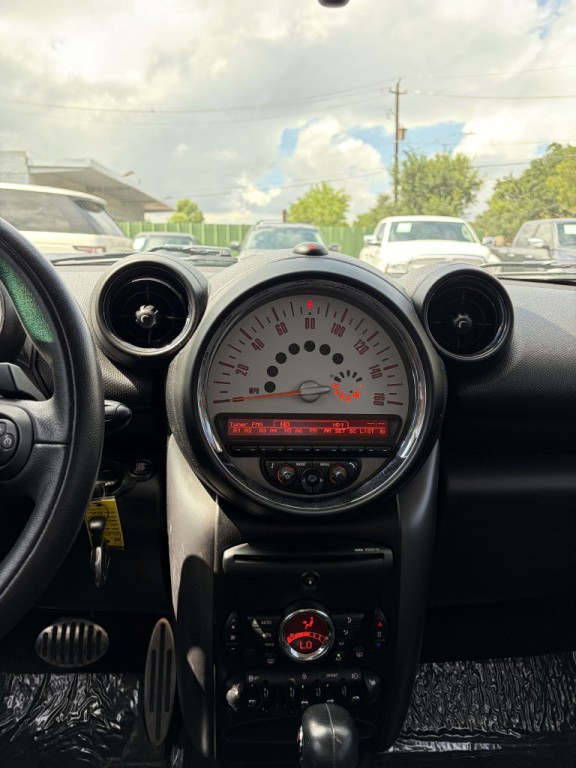 2013 MINI Cooper Image 29