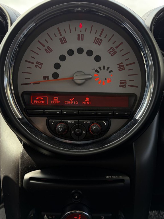2013 MINI Cooper Image 36