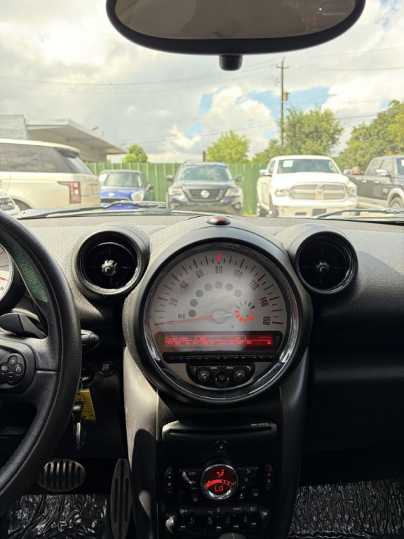 2013 MINI Cooper Image 42