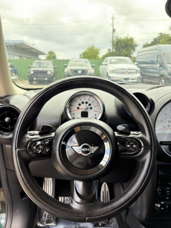 2013 MINI Cooper Image 53