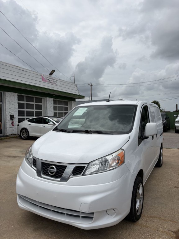 2017 Nissan NV200 Image 1