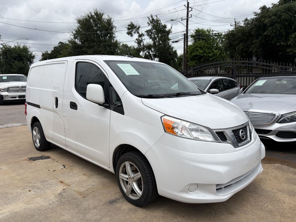 2017 Nissan NV200 Image 30