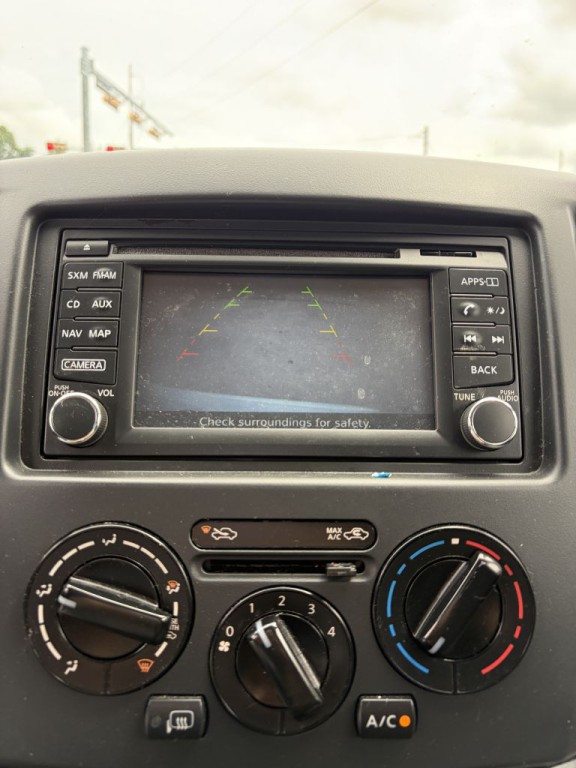 2017 Nissan NV200 Image 43