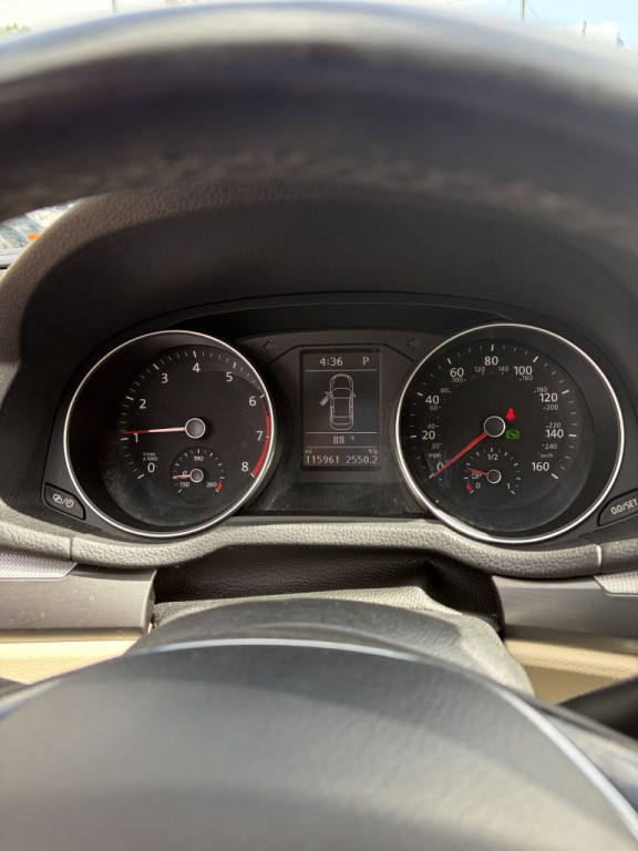 2018 Volkswagen Passat Image 26