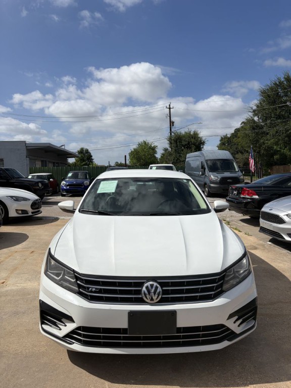 2018 Volkswagen Passat Image 46