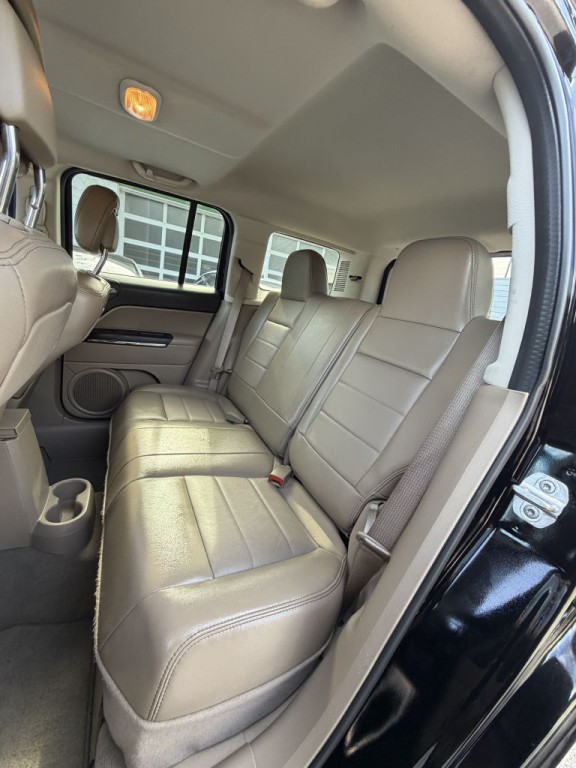 2012 Jeep Patriot Image 12