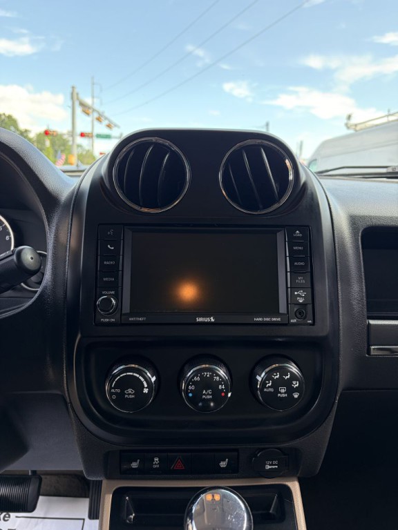 2012 Jeep Patriot Image 32