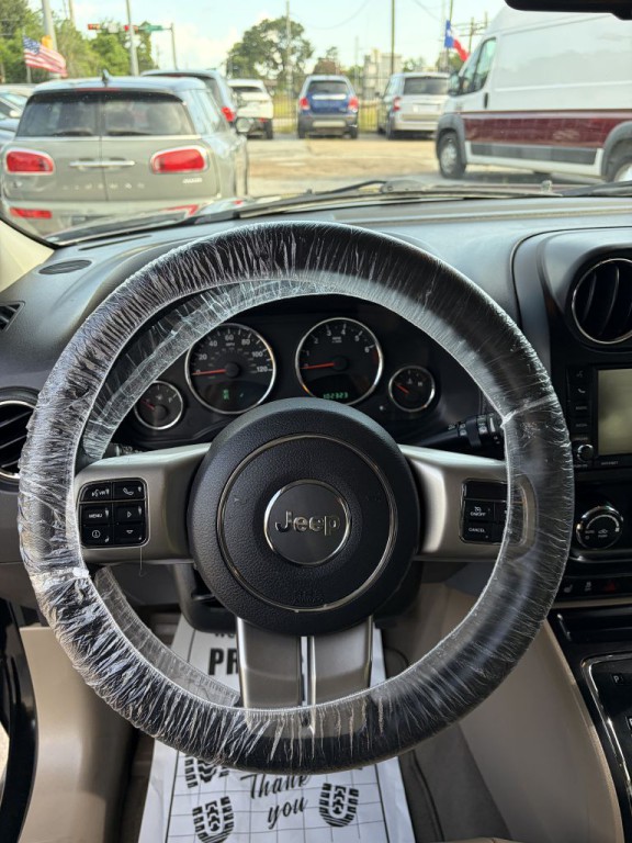 2012 Jeep Patriot Image 35